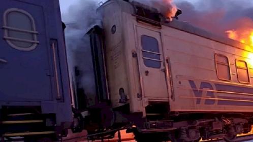 Rusiya Xarkovda sərnişin qatarına dronlarla 