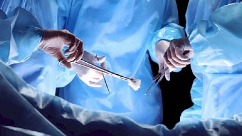 Burun əməliyyatı həyatını qaraltdı: