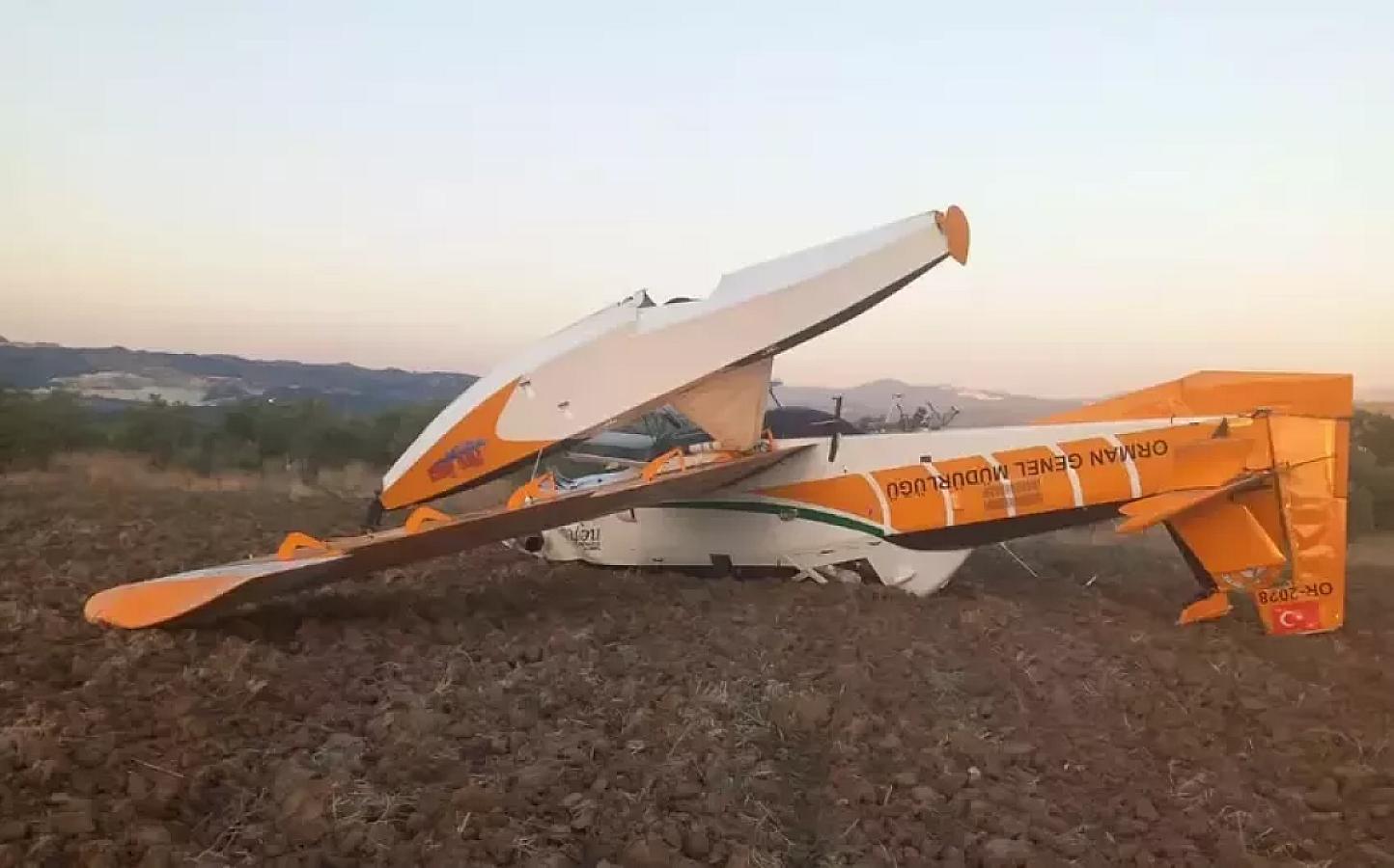 Türkiyədə təyyarə qəzaya uğradı -