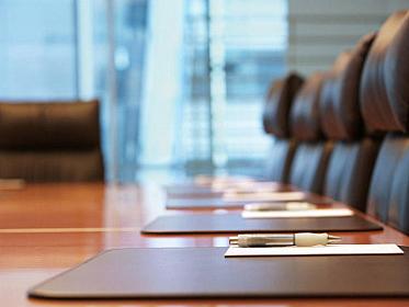 İcra başçısı təltif etdiyi müavinini işdən çıxardı - 