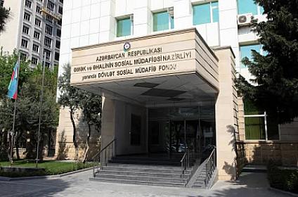 Sabiq hakim DSMF-ni məhkəməyə verdi - 