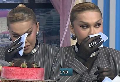 Rəqsanə efirdə ağladı: "Məndən nə istəyirsiniz?"- 