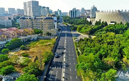 Əsas prospektlərdən birində 