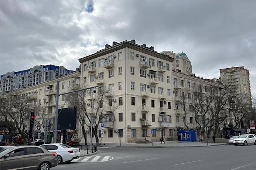 Təbriz küçəsində 