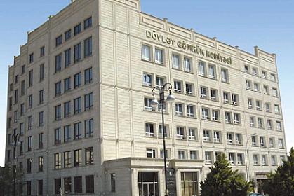 Prezident 3 gömrükçüyə general