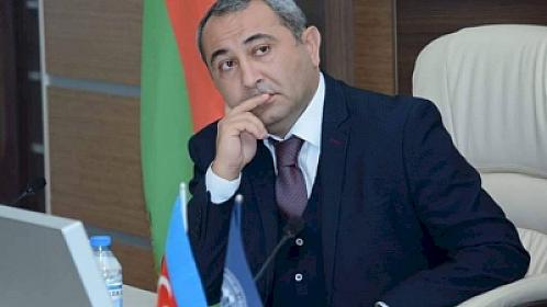 Anar Rzayev 19 min 500 manat maaşı necə alır? 