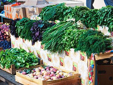 Greens have started to be sold by weight in Baku.