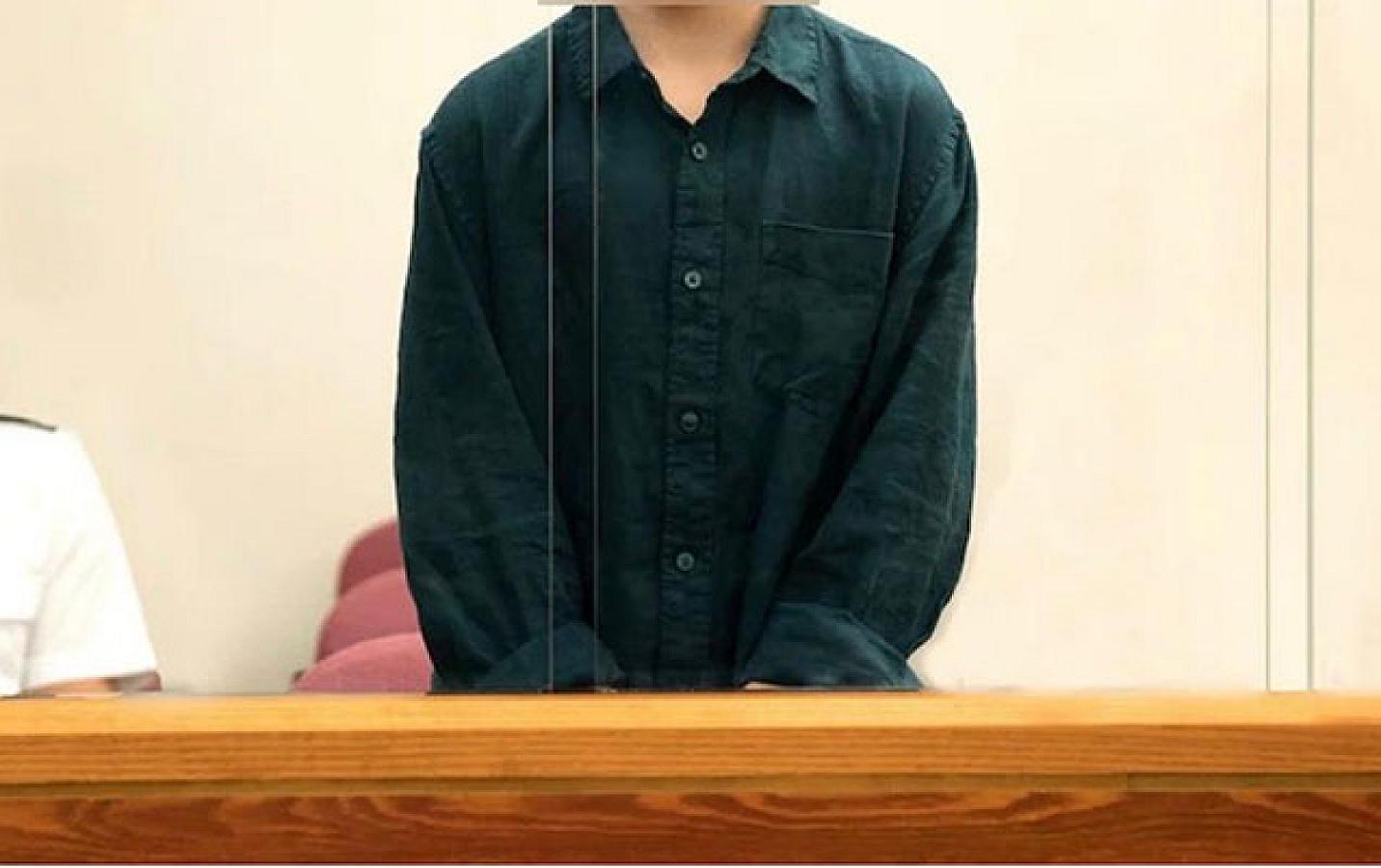 Anasını hoteldə öldürməkdə ittiham edilən yeniyetmə - 