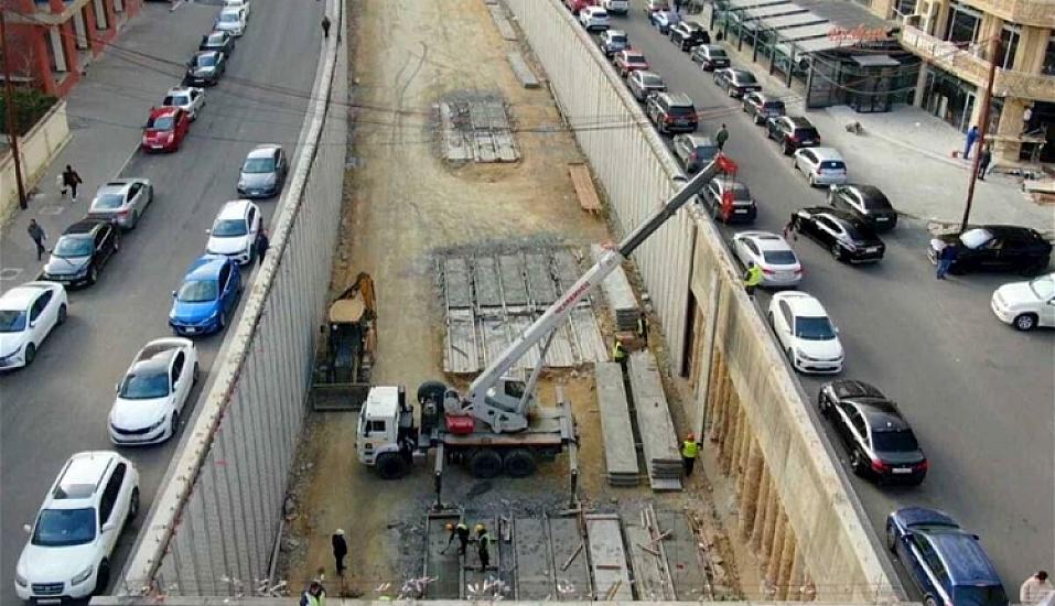 Bakıda yeni yol tikintisi niyə dayandı? - Maaş qalmaqalı iddiasına 