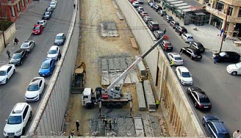 Bakıda yeni yol tikintisi niyə dayandı? - Maaş qalmaqalı iddiasına 