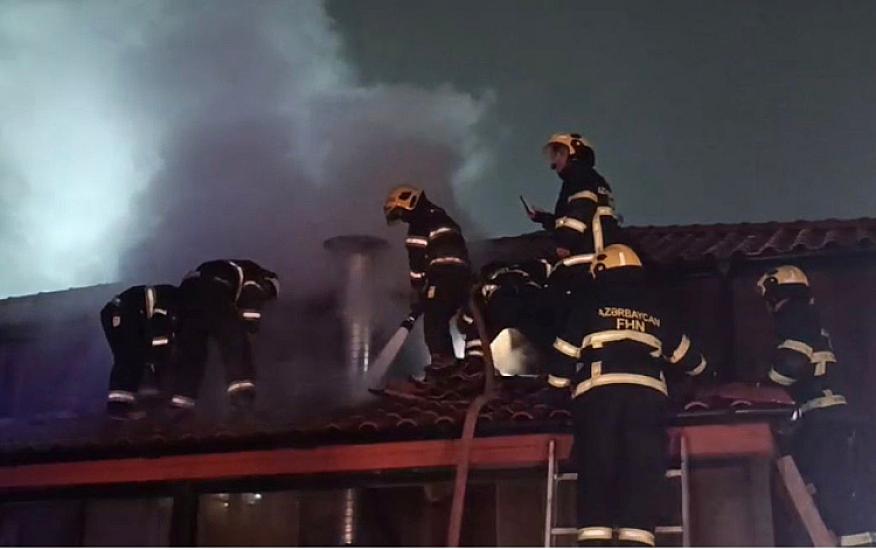 Bakıda restoran yandı - 