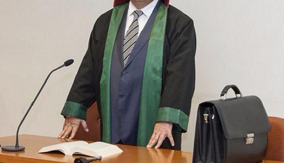 Vəkillərin sayı və ödənişlərlə bağlı son məlumat 