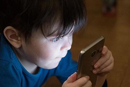 Türkiyədə uşaqlara sosial media qadağasının təfərrüatları məlum olub