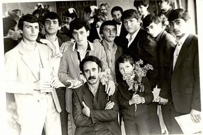 Əvəzsiz müəllim -