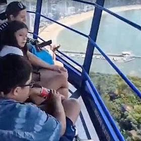 Attraksion xarab oldu - 