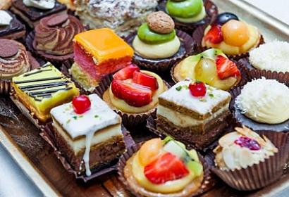 Pəhrizdə də olar: Ekspert şəkərli qidalardan danışdı