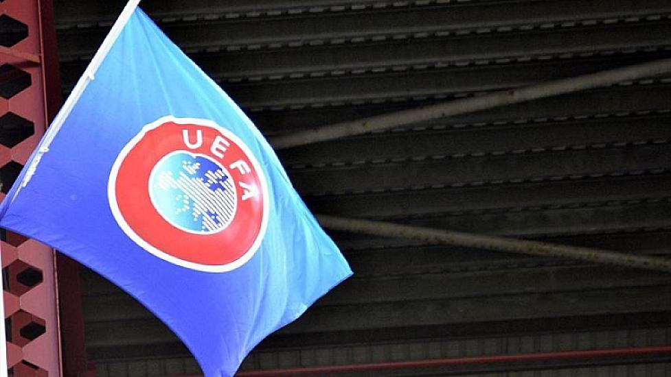 Club tournaments: how many teams remain from each country? 