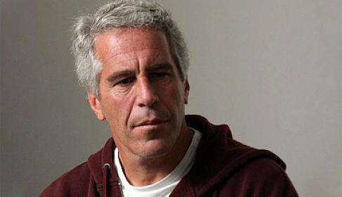 Epşteyn adasında uşaqlardan alınan maddələrdən 