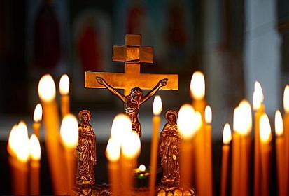 Turistlər dəfn mərasimini festivalla 