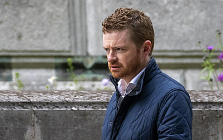 “Epşteyn qalmaqalı”na görə vəzifəsini 