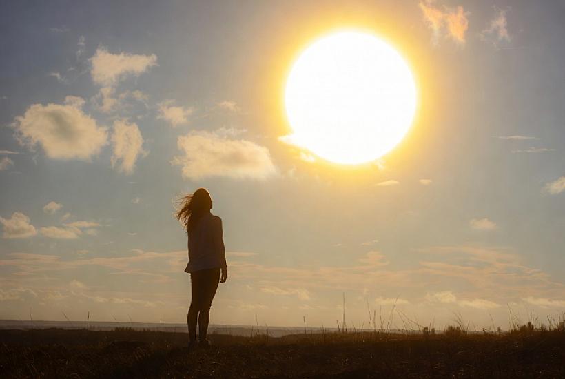 Günəşdə güclü partlayış