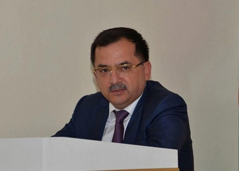 İcra başçısı iki il əvvəl təyin etdiyi müavinini də 