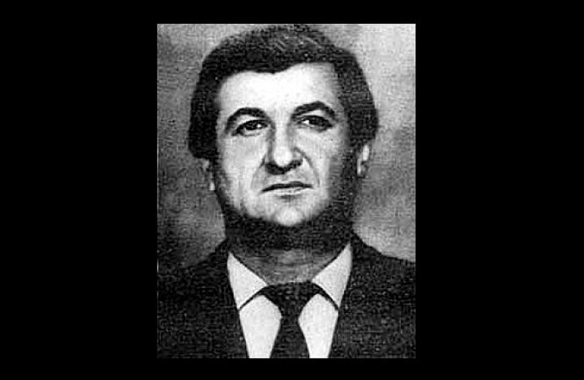 Dövlət Komitəsinin sədri təyin olunan Azər Mursaqulov şəhid professorun oğludur