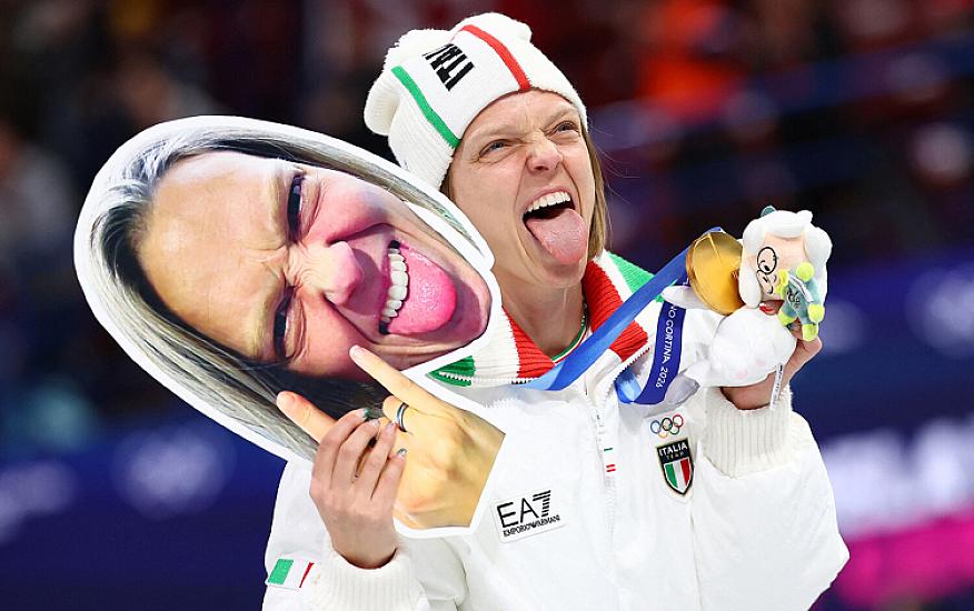 Üçüncü qızıl medalı ilə 