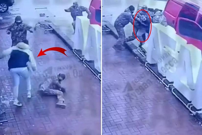 Döyüşlərə qatılmamaq üçün hərbçilərdən belə qaçdı - 