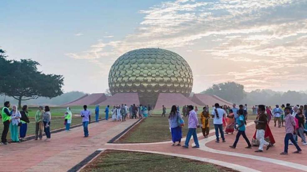 Bu şəhərdə şəxsi ev, pul yoxdur - 