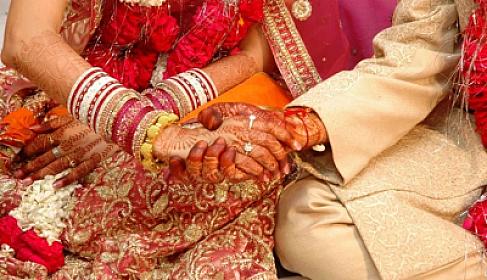 Tələbəyə yuxu dərmanı verib 