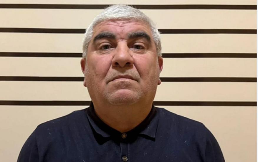 Məktəb müəllimi 214 min manat mənimsədi – 