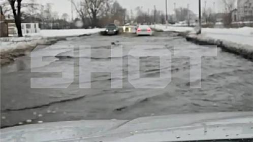 Küçələr çaya çevrildi - 