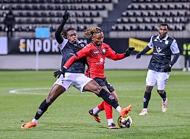 Результаты в высшем дивизионе национального футбольного чемпионата