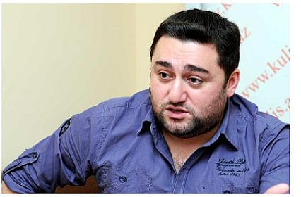 She shared a photo with her mother and wrote these — PHOTO