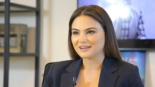 "Mənim corabımın qiyməti sənin maaşından ÇOXDUR"