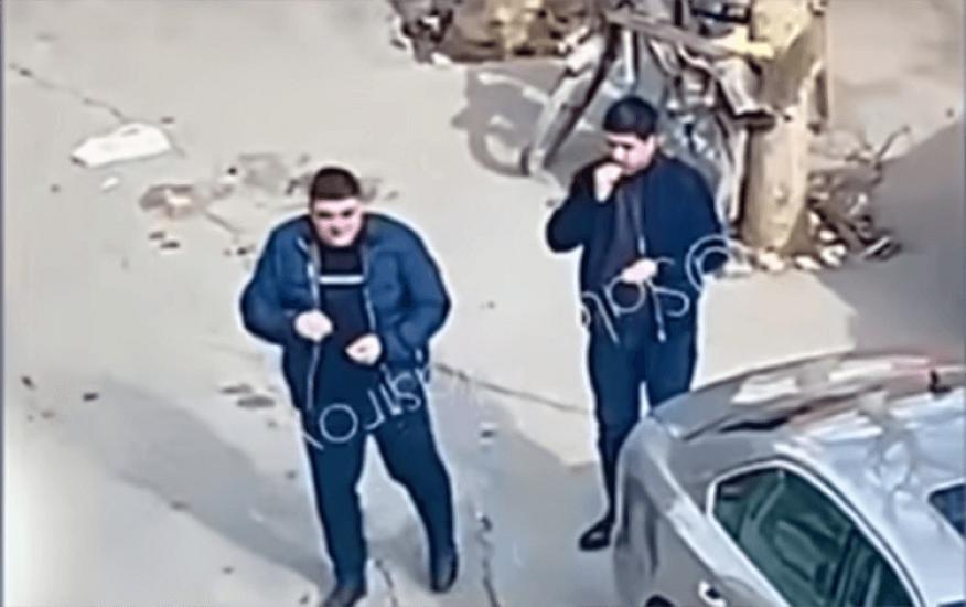 Tum çırtlayaraq işçilərə əziyyət edənlər 