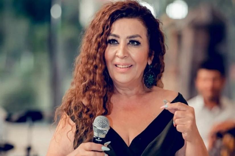 Meyxanaçı Samirənin müğənni qızı 