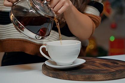 Gündə neçə stəkan çay içmək olar? 