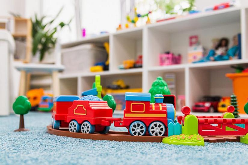 5 yaşlı uşaq bağçanın