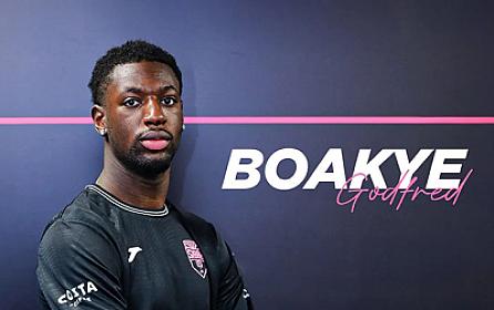 “Sabah” İngiltərə klubunun futbolçusunu