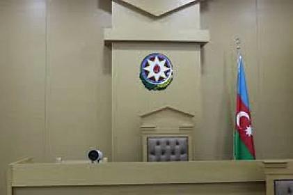 Vəzifəli şəxsin ölkədən çıxışına məhdudiyyət 