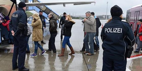 “Berlinə qədər getmək” və geri göndərilmək – köç geri dönür