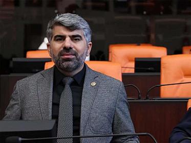 Deputatdan qalmaqallı sözlər: 