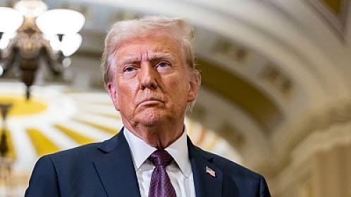 Tramp Vaşinqtonda fövqəladə vəziyyət