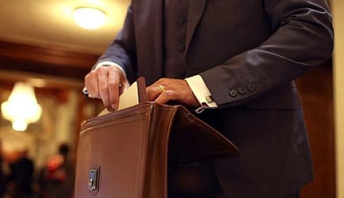 Another mass layoff in the Executive Power: