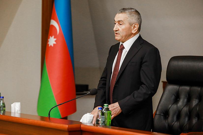 Глава исполнительной власти представителей поселка