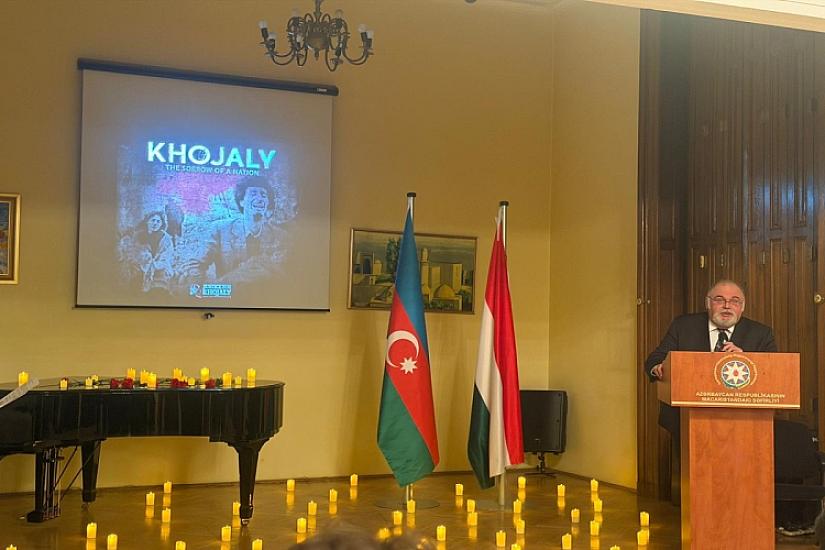 Azərbaycanın Macarıstandakı səfirliyində Xocalı soyqırımının qurbanları 