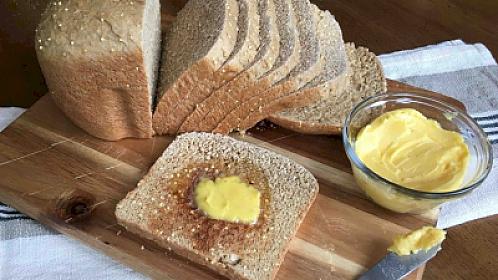 Süfrəmizə qoyduğumuz yağ əslində nədir? -