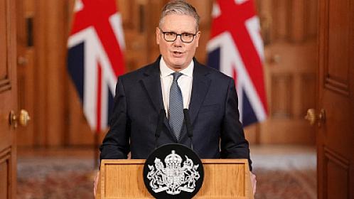 Böyük Britaniya ABŞ-nin hərbi əməliyyatlarına